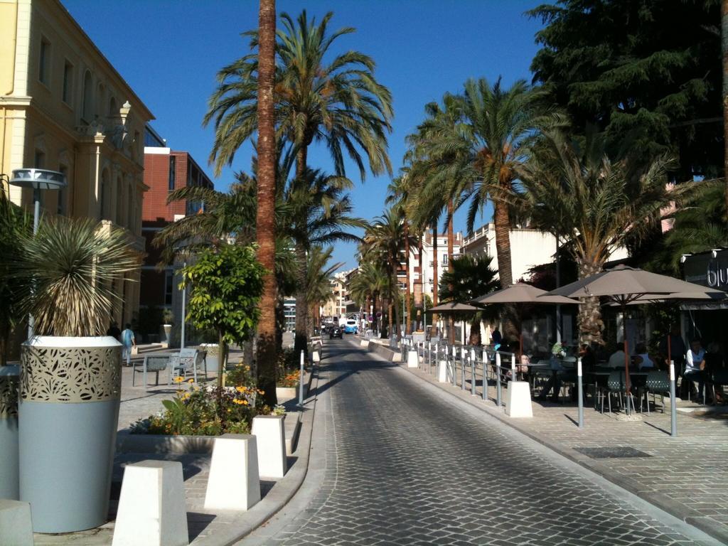 Villa Lou Gecko Hyères الغرفة الصورة